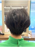 黒髪ショート