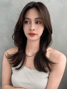 リス バイ ソヨン(Lis by SOYON) イメチェン/フェミニンロング/似合わせカット/美髪/ワイドバング