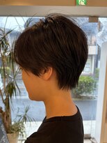 シベルバレー 横浜(sibell) 20代30代前髪なしショートハンサムショート丸みショートレイヤー