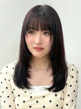 アム(am) 艶髪/レイヤーストレート/巻ける縮毛矯正/顔まわりカット
