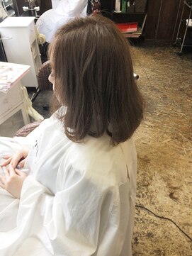 カプリス(caprice) 艶×透明感イルミナカラー☆彡オシャレうぶバング