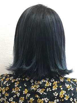 ヴェイスサロン(Vase Salon) 刈り上げセンターパートクラゲヘアーオリーブグレー36