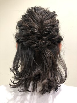 ネオリーブ ジューク 日吉店(Neolive JuQ) ふわもこハーフアップ