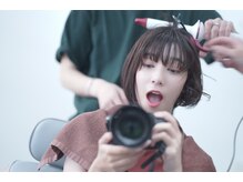 ヘアアイロンは全てリュミエリーナ製のヘアビューロンを使用。