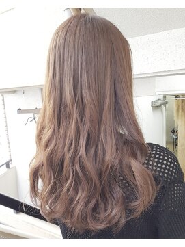 アムバイハーティエスト(AMME by HEARtiest) モノトーンベージュ