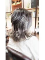 ラネージュ(La Neige)&nbsp;外国人風バレイヤージュカラー