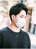 メンズ 清潔感のある大人サイドパートアップバング