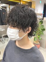 フィフス 原宿(fifth)&nbsp;波巻き ツイストスパイラルパーマメンズマッシュウルフ刈り上げ