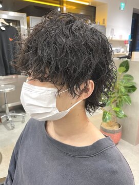 フィフス 原宿(fifth) 波巻き ツイストスパイラルパーマメンズマッシュウルフ刈り上げ