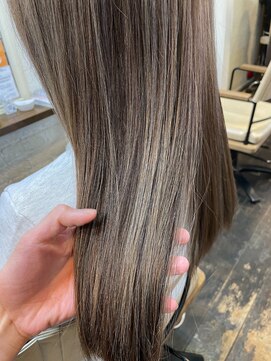 ボンド(Bond) ハイライト×ULTOWA