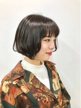 カリーナヘア(Carina Hair) ショートボブ