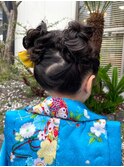 キッズ　ヘアセット　ツインお団子　編み込み　ダークカラー