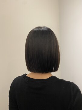 リリアーナ(LILIANA) 池袋 切りっぱなしボブ ボブ