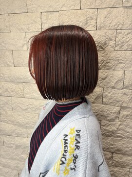 ラヴリア カミツ(LOVERIA KAMITSU) ぱっつんボブ