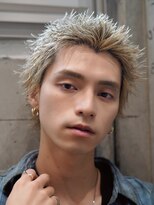 ライラ(Lyla)&nbsp;ホワイトシルバースパイキーショート