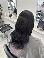 トイロ(toiro)&nbsp;落ちる暗髪カラー