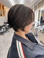 フリーラ 横浜(freera)&nbsp;アラサーアラフォーウェット感ウルフカットエアリーショート