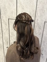 エン(en) ハーフアップヘア