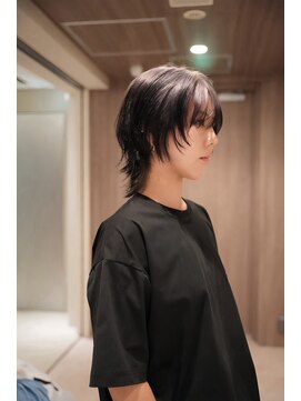 ウーズ ハラジュク(Ooze.HARAJUKU) ハッシュカットグレージュデザインカラーツートーンカラー原宿