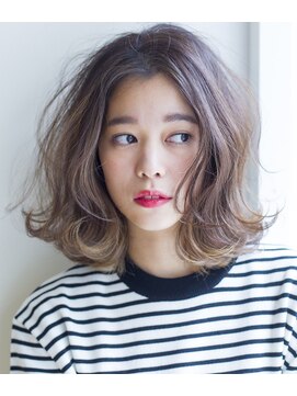 グッデイ ヘアー(GOOD DAY HAIR) センターパート ボルドー クラシカル ワンレン 大人ボブ 下北沢