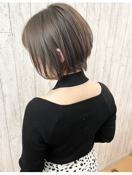 ピース バイ シータ(PEACE by CITA) 【2022年最新】襟足美人!!モテ可愛いショート