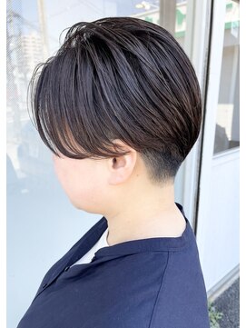 クオリア(Quaria) 刈り上げ×ハンサムショート