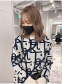ミルクティーベージュ