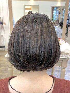 アルターリール(aL ter Rire) 黒髪/グレーベージュ/レイヤーロング/前髪パーマ /中村郁未