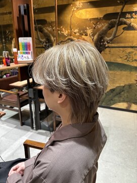 インアンドヤング(in&yang) ホワイトベージュ/ハイトーンカラー/センターパート