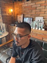 フォーコーナーズ(Four Corners)&nbsp;イージークロップスタイル