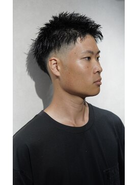 ゴートバーバー(GOAT BARBER) ツーブロフェードヘア