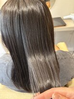 トゥ ルーチェ(tu.luce) 顔周りレイヤー