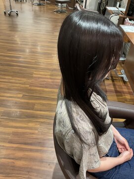 アミカ シーモール店(Amica) 暗め艶カラー