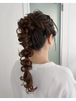 スタスタ 岩本町 秋葉原&nbsp;ポニーテール編みおろし、ヘアセット