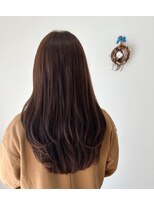 フェアリーエム(fairy.m) ロングレイヤーカット 顔周りレイヤー 髪質改善透明感カラー