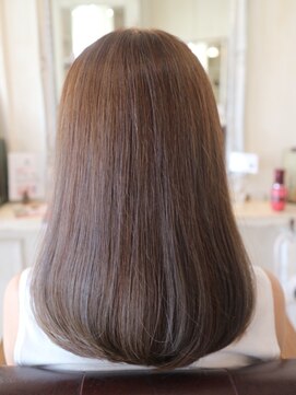 シェア(SHARE hair make works) 【この秋、極艶!】光沢感のあるセミロング