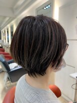 カナルグランデ(Canal Grande) 丸みとくびれショート