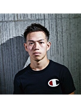 モイ(moy) フェードカット バーバースタイル スキンフェード〔浅草/上野〕