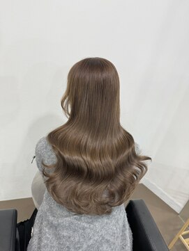 エトバイイオエ(et by ioe) 黒髪/ボブルフ/ネビージュ/小顔/ワンレン/髪質改善/グレージュ