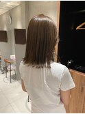 <入佐ひなの>乾かすだけでまとまるヘアに色素薄めオリーブカラー