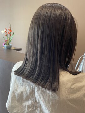 シェノン(Chainon) グレージュカラー/ブリーチなしで透明感カラー/大人ヘアカラー