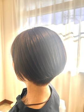 ウル(ulu) 耳掛け大人くびれショート30代40代50代前髪あり