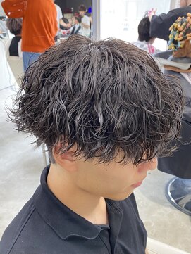 エデアンルクラ 下通(EDEAN Leclat) 熊本メンズパーマ 波巻き シャドウ マッシュ MEN'S HAIR