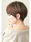 横顔可愛い耳掛けマッシュショート