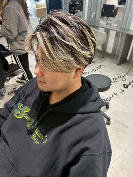 メンズサロン キング 梅田店(Men’s salon K!ng) 韓国マッシュセンターパートツーブロックメンズハイライトウルフ