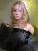 《SOYON》シースルーバングとレイヤーのふわふわ巻き