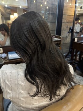 テテコケット(tete coquette) 《moeka》レイヤーパーマレイヤーカットオリーブカラー