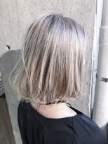 サロンドミルク 原宿(salon de MiLK)&nbsp;シンプルグレージュ×定番ボブ