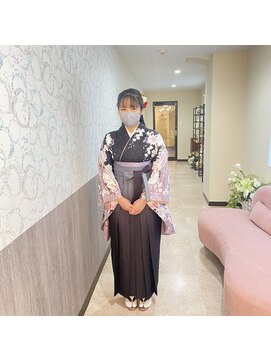 サロンドプランセス(SALON DE PRINCESSE) 袴着付け