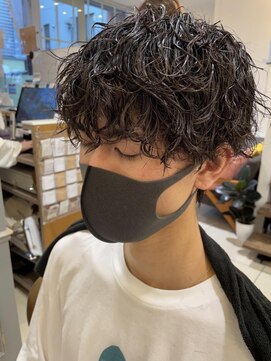 テトラ バイ ネオリーブ 横浜西口店(tetra by neolive) 横浜★大人気のマッシュミディアムのツイスパ